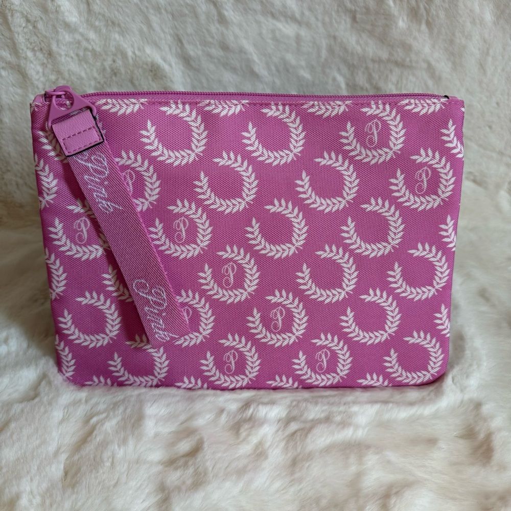 Victoria’s Secret Pink Pouch